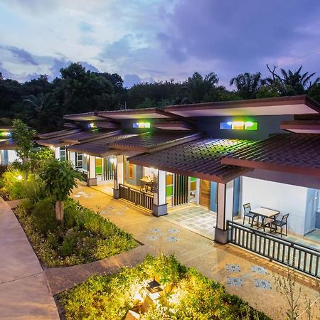 Loft Vintage Chalet Resort Koh Lanta Exterior photo